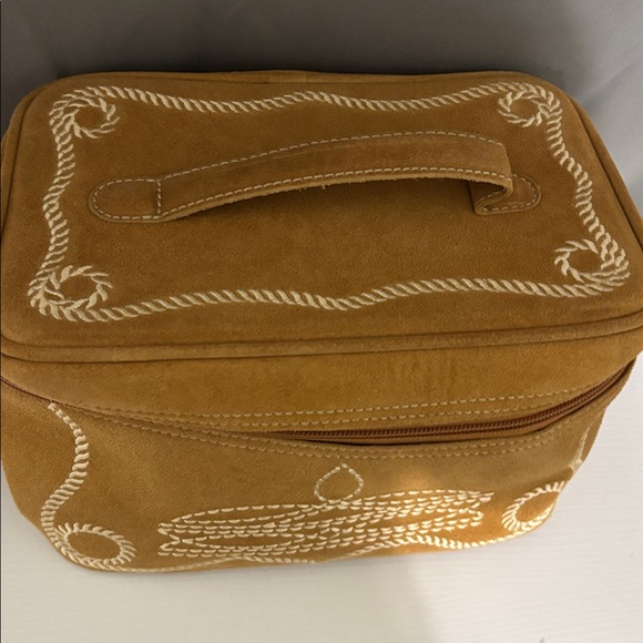 NWT American Darling Tan Boot Stitch Case - Picture 2 of 8